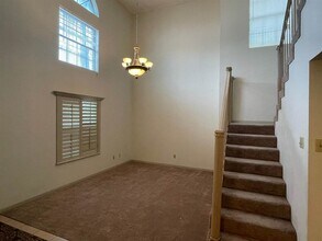 262 W Calton Rd in Laredo, TX - Building Photo - Building Photo