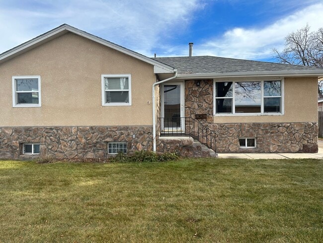 property at 3013 Dineen Ave