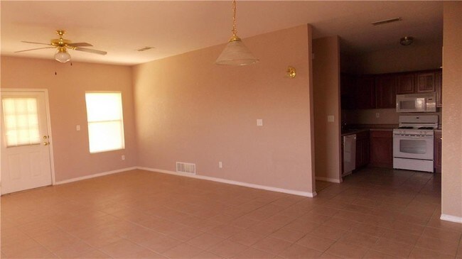 4212 Titanic Ave in El Paso, TX - Building Photo - Building Photo