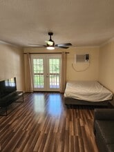 197 Hughes St in Seneca, SC - Building Photo - Building Photo