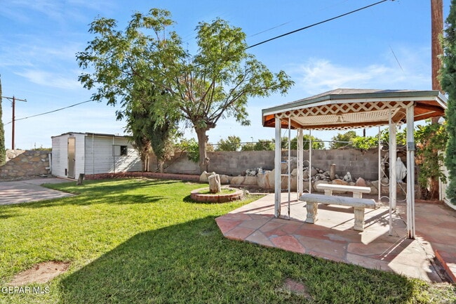 390 Arvin Cir in El Paso, TX - Building Photo - Building Photo