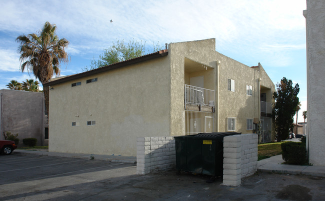 3639 Van Dyke Ave in Las Vegas, NV - Building Photo - Building Photo