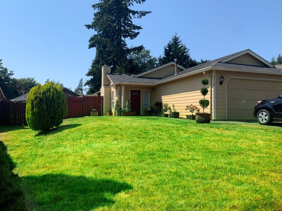 27739 212th Pl SE in Maple Valley, WA - Building Photo