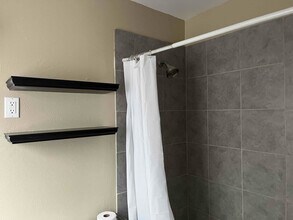 3805 Windsor Dr in Farmington, NM - Building Photo - Building Photo