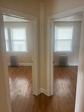 5554 Midwood Ave, Unit Apt#1 in Baltimore, MD - Building Photo - Building Photo