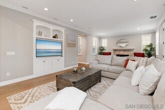 15677 Via Montecristo in San Diego, CA - Building Photo - Building Photo