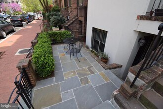 2112 O St NW in Washington, DC - Building Photo - Building Photo