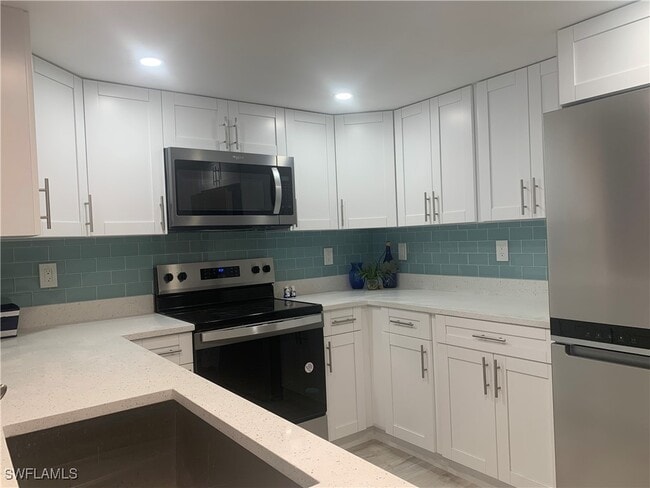 property at 4906 Victoria Dr