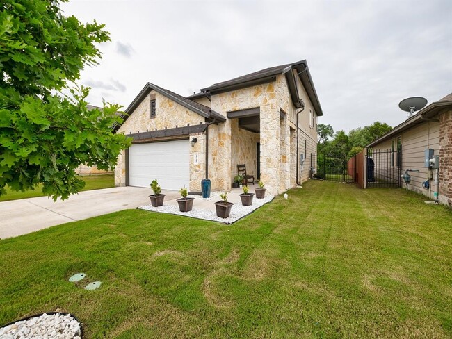 228 Callahan Ln in Leander, TX - Building Photo - Building Photo