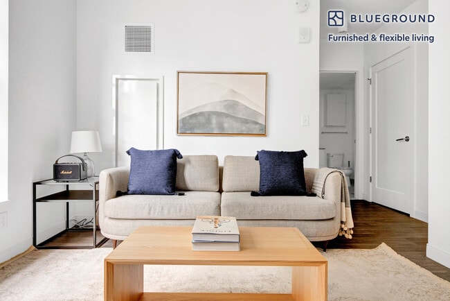 89 E Dedham St in Boston, MA - Building Photo - Building Photo