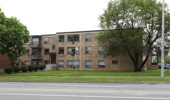 1079 Lawrence Ave in Toronto, ON - Building Photo