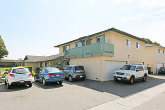 16661 Tunstall Ln in Huntington Beach, CA - Building Photo - Building Photo