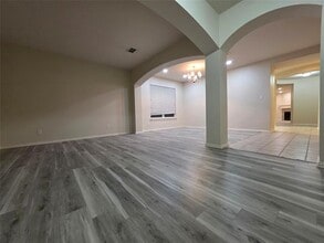 6000 Mariposa Dr in McKinney, TX - Building Photo - Building Photo