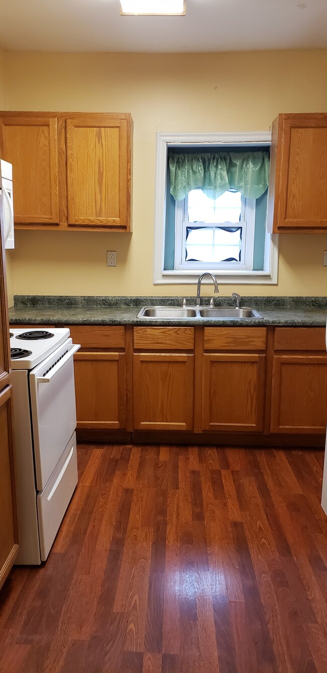 1240 Park Ave, Unit 2