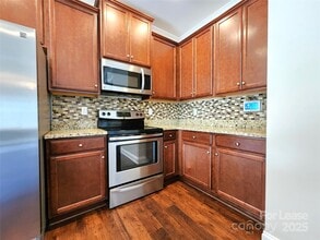 284 Halton Crossing Dr SW in Concord, NC - Building Photo - Building Photo