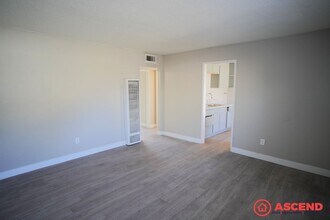 117 Woodrow Ave in Bakersfield, CA - Building Photo - Building Photo