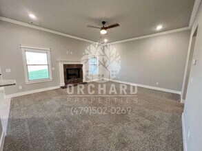 14 E Loveland Loop in Farmington, AR - Building Photo - Building Photo