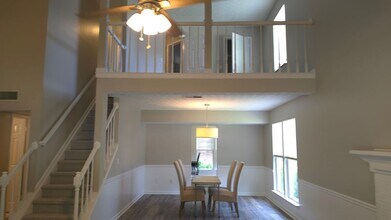 10480 Summer Creek Dr in Alpharetta, GA - Building Photo - Building Photo