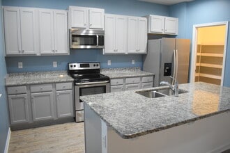 145 Presley Ln in Wilmington, NC - Foto de edificio - Building Photo