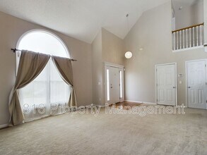 510 Shannon Ave in Smithville, MO - Building Photo - Building Photo