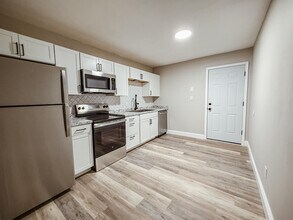 9881 Guidy Ln in Pensacola, FL - Building Photo - Building Photo