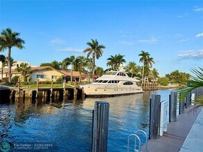 3111 NE 51st St in Fort Lauderdale, FL - Building Photo - Building Photo