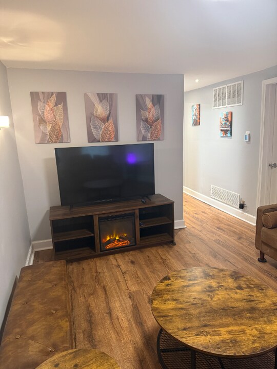 5113 W Lexington St in Chicago, IL - Building Photo
