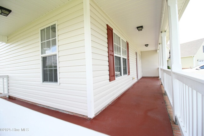 108 Chastain Dr in Jacksonville, NC - Building Photo - Building Photo