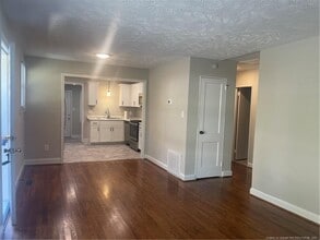 458 McBain Dr in Fayetteville, NC - Building Photo - Building Photo