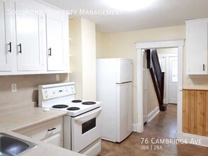 76 Cambridge Ave in Hamilton, ON - Building Photo - Building Photo