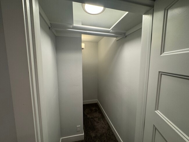 7765 S 3500 E, Unit 7765 Unit B in Cottonwood Heights, UT - Building Photo - Building Photo