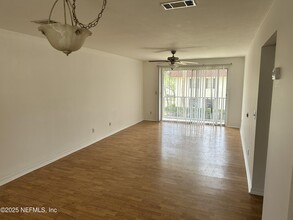 1647 El Camino Rd in Jacksonville, FL - Building Photo - Building Photo
