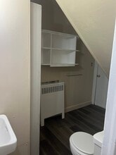 352 Court St, Unit #3 in Auburn, ME - Building Photo - Building Photo