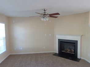 5209 Moonlight Trail SW in Concord, NC - Foto de edificio - Building Photo