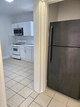 65 W Ivy Ln in Englewood, NJ - Building Photo - Building Photo