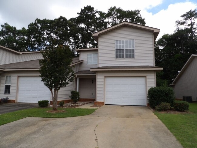 property at 123 Creeke Ln