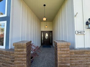3417 Lodge Dr in Belmont, CA - Building Photo - Building Photo