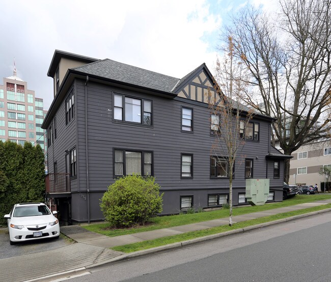 2547 Birch St in Vancouver, BC - Building Photo - Building Photo