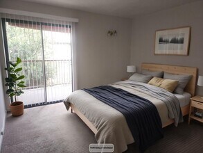 1600 Carmel Dr in Walnut Creek, CA - Foto de edificio - Building Photo