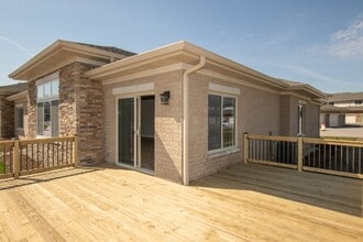 Eagle Crossing Luxury Apartment Homes in Chesterton, IN - Building Photo - Building Photo