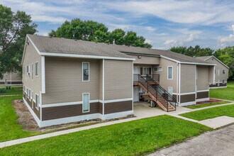 Suite Liv'N - Willmar in Willmar, MN - Building Photo - Building Photo