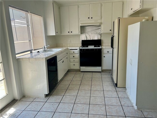 3146 Blackford Ct in Las Vegas, NV - Foto de edificio - Building Photo