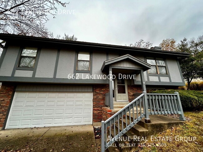 property at 662 Lakewood Dr