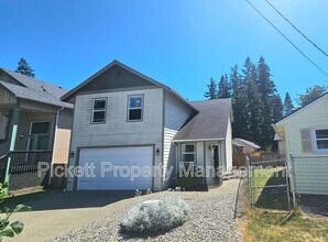 102 Goldenrod St in Port Orchard, WA - Building Photo - Building Photo