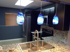 901 NE 209th Terrace in Miami, FL - Building Photo