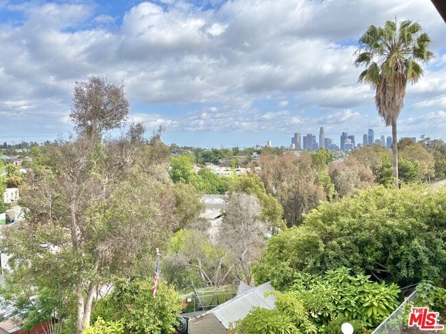 property at 1812 N Alvarado St
