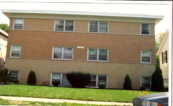 1967 Broadway in Melrose Park, IL - Building Photo - Building Photo