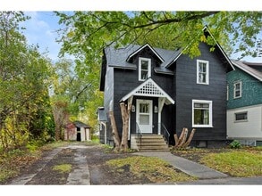 361 8th Ave S in Fargo, ND - Building Photo - Building Photo