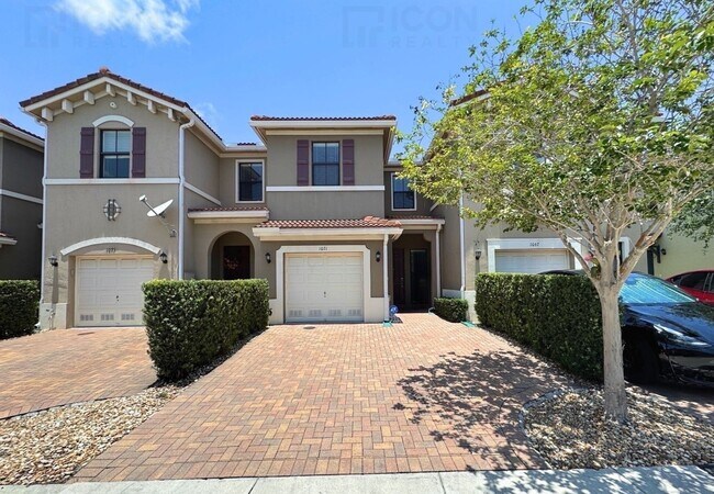property at 1071 NW 33rd Manor