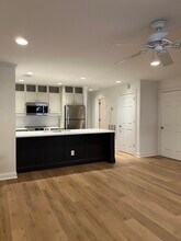 317 W Taylor St, Unit Apt B in Savannah, GA - Building Photo - Building Photo